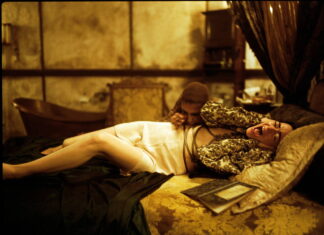 Film Chudáčci (2023): všichni jsme krutá zvířata obcující s (vlastními) démony