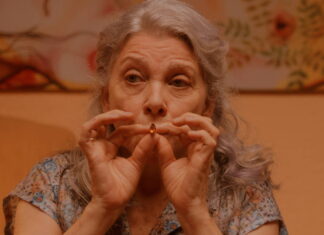 Film Mamacruz (2023). Na orgasmus není nikdy pozdě