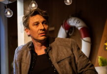 Krvavý měsíc na břehu řeky Svratky