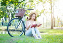 Tipy na knihy od Albatrosu: Lhář, kráva, sebevzdělávání i něco na zub