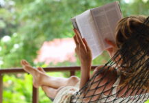 Knižní tipy nakladatelství Paseka: Když kurva potkává fosilii