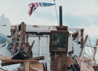 Tornádo: Uprostřed bouře (2025). Dokument, který víc dojímá, než informuje