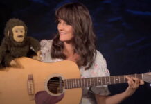 Nina Conti: britská královna komiky a ventrilokvie