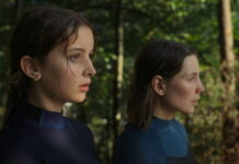 Na druhé straně léta (2025). Autentický film o dospívání s nádechem nadpřirozena.