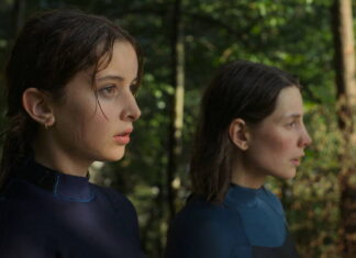 Na druhé straně léta (2025). Autentický film o dospívání s nádechem nadpřirozena.