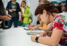 „Za každým chováním člověka je nějaký příběh…“ říká spisovatelka Petra Štarková Petra Štarková - rozhovor