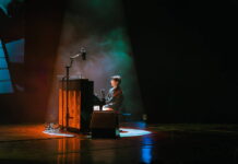 Tony Ann v Hybernii: křehkost i síla klavíru Tony Ann