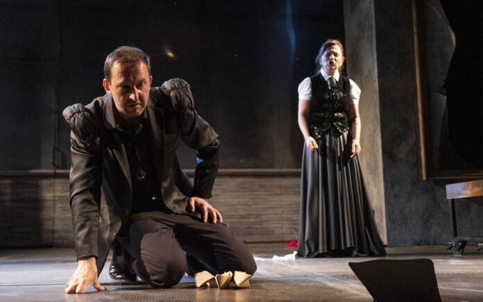 Zimní pohádka: Shakespeare ukazuje, že největší monstra vznikají z žárlivosti Zimní pohádka